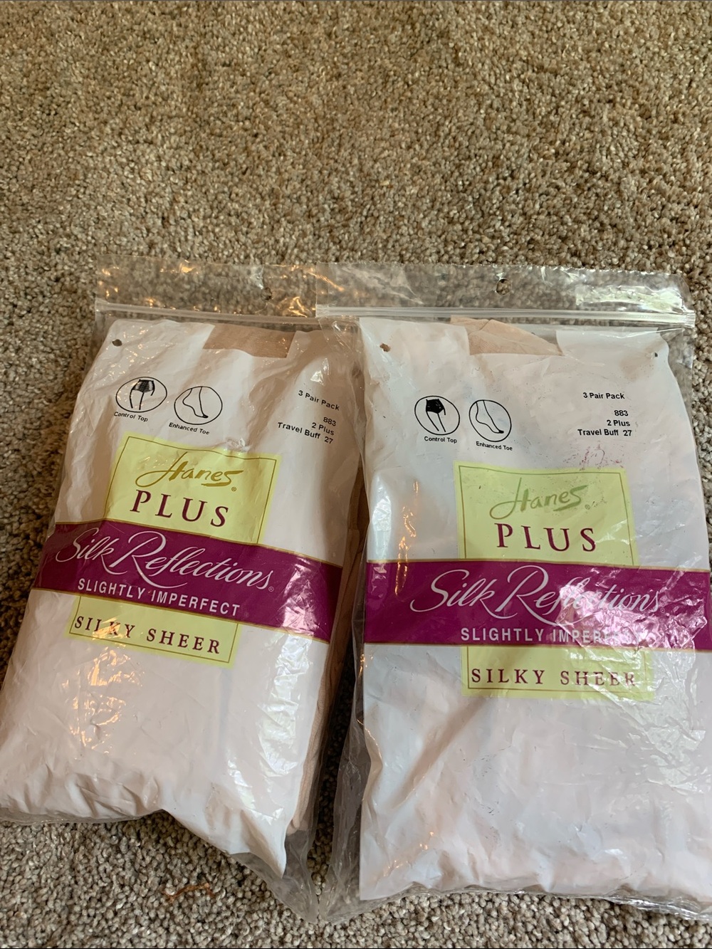 Hanes plus Silk Reflection Panty hose NEW 5 pair Size 2 Plus Color: Travel Buff